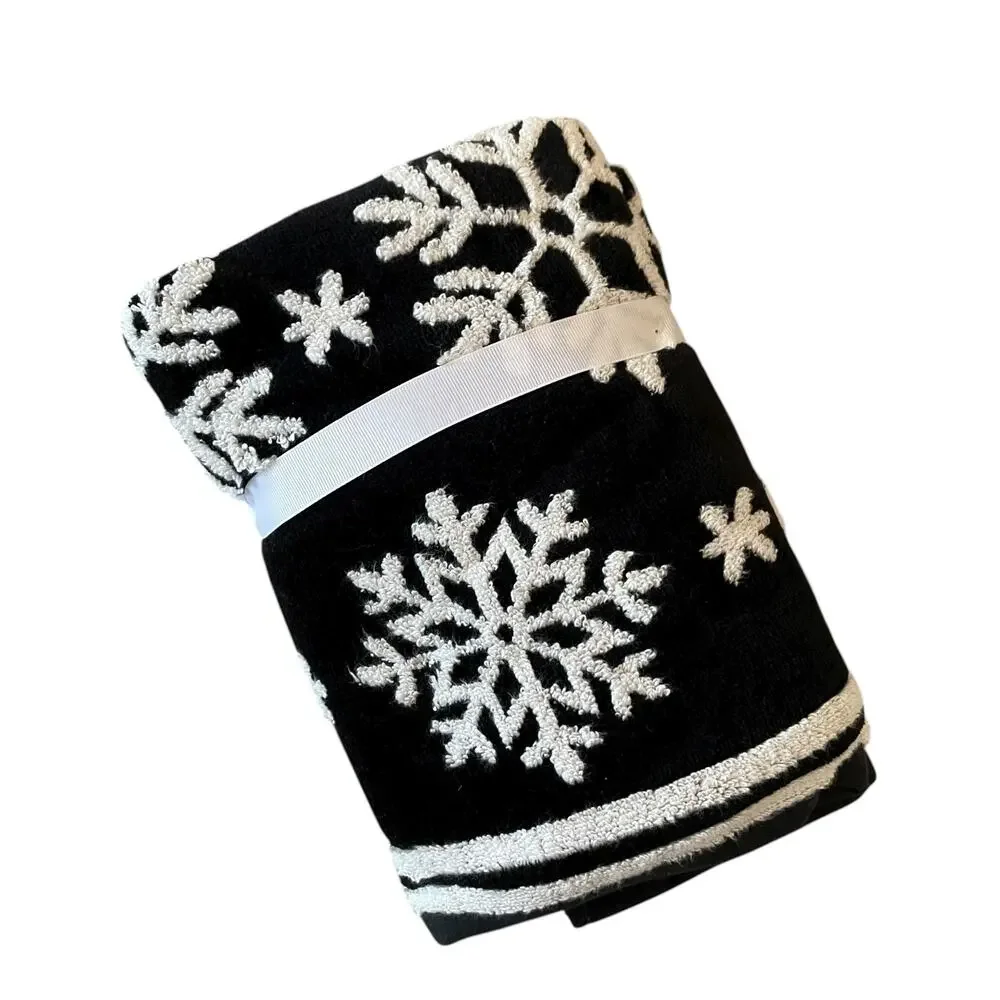 Tahari Christmas SNOWFLAKE Hand Towels 18x28 Coton Black & White Set of 2 New